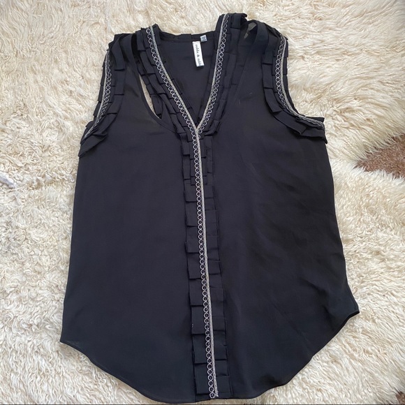 Robbi Nikki Ruffled Chain Trim Club Sheer Tank - Picture 6 of 8